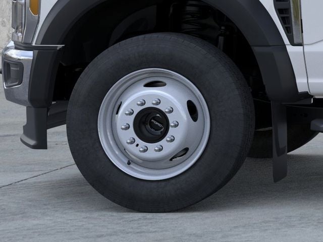 2026 Ford Super Duty F-600 DRW XL 4WD Reg Cab 169 WB 84 CA