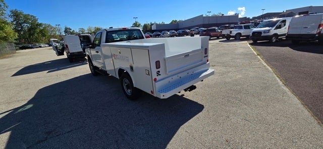 2026 Ford Super Duty F-350 SRW XL 4WD Reg Cab 145 WB 60 CA