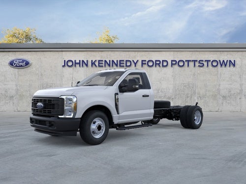 2026 Ford Super Duty F-350 DRW XL 2WD Reg Cab 169 WB 84 CA