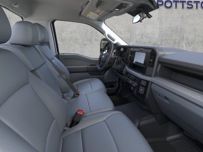 2026 Ford Super Duty F-350 DRW XL 2WD Reg Cab 169 WB 84 CA