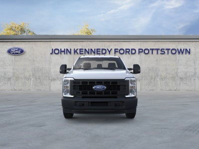 2026 Ford Super Duty F-350 DRW XL 2WD Reg Cab 169 WB 84 CA