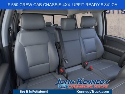2026 Ford Super Duty F-550 DRW XL 4WD Crew Cab 203 WB 84 CA
