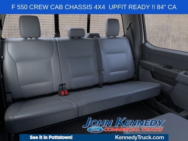 2026 Ford Super Duty F-550 DRW XL 4WD Crew Cab 203 WB 84 CA