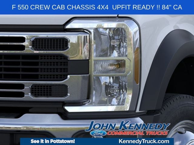 2026 Ford Super Duty F-550 DRW XL 4WD Crew Cab 203 WB 84 CA