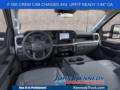2026 Ford Super Duty F-550 DRW XL 4WD Crew Cab 203 WB 84 CA