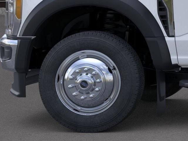 2026 Ford Super Duty F-550 DRW XL 4WD Crew Cab 203 WB 84 CA