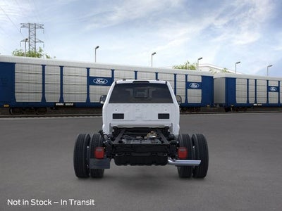 2026 Ford Super Duty F-550 DRW XL 4WD Crew Cab 203 WB 84 CA