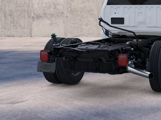 2026 Ford Super Duty F-550 DRW XL 4WD SuperCab 168 WB 60 CA