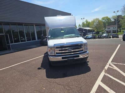 2026 Ford E-Series Cutaway E-350 SRW 138 WB