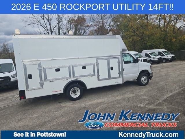2026 Ford E-Series Cutaway E-450 DRW 158 WB