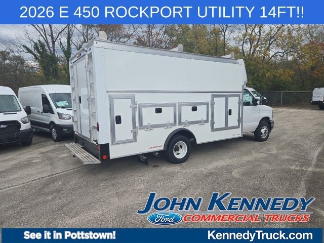 2026 Ford E-Series Cutaway E-450 DRW 158 WB