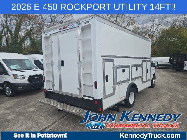 2026 Ford E-Series Cutaway E-450 DRW 158 WB