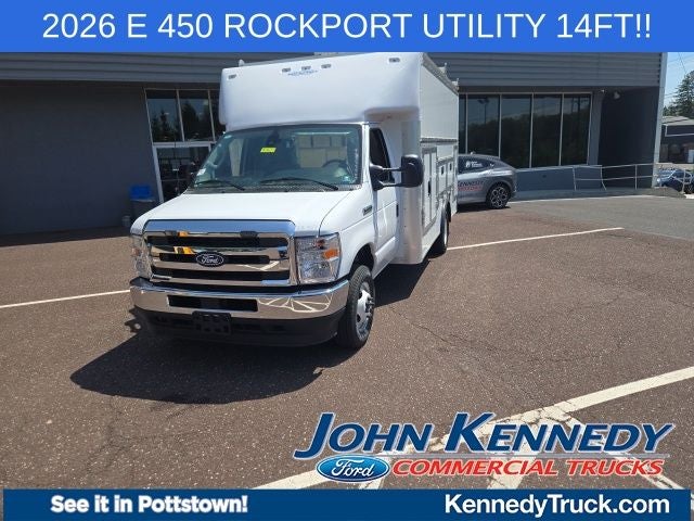 2026 Ford E-Series Cutaway E-450 DRW 158 WB