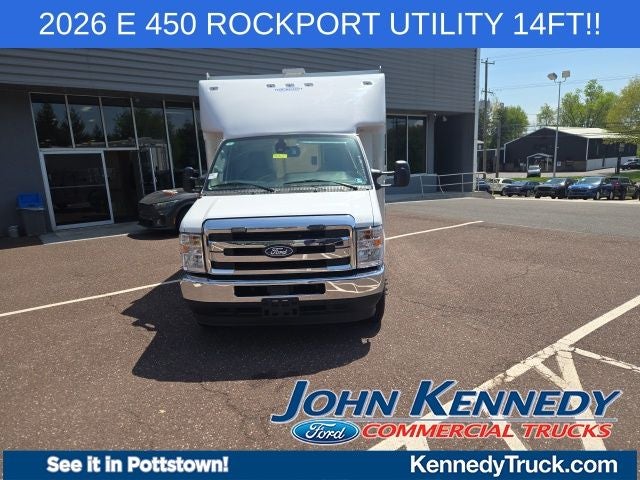 2026 Ford E-Series Cutaway E-450 DRW 158 WB