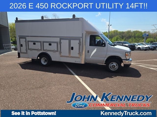 2026 Ford E-Series Cutaway E-450 DRW 158 WB