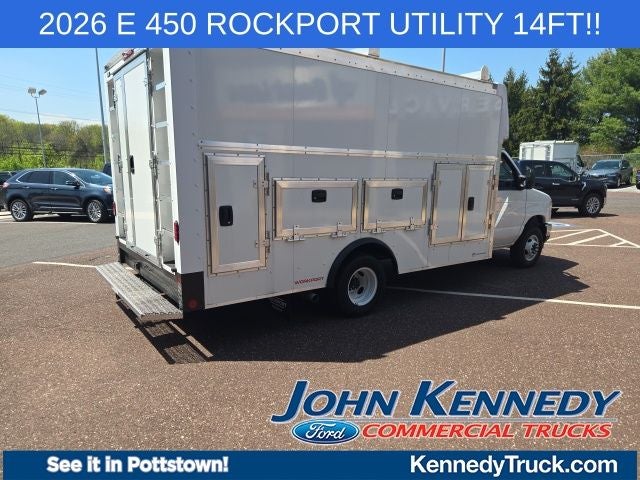 2026 Ford E-Series Cutaway E-450 DRW 158 WB