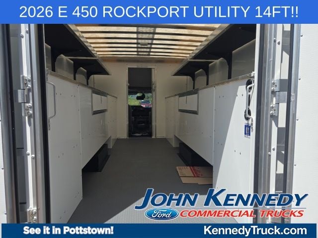 2026 Ford E-Series Cutaway E-450 DRW 158 WB