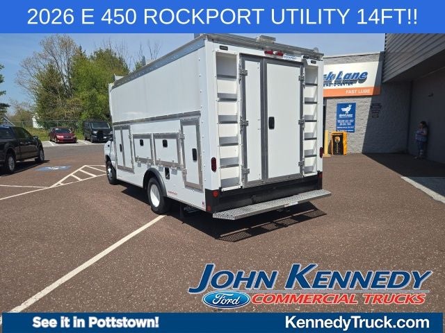 2026 Ford E-Series Cutaway E-450 DRW 158 WB