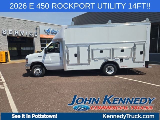 2026 Ford E-Series Cutaway E-450 DRW 158 WB
