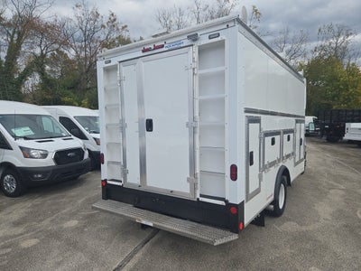 2026 Ford E-Series Cutaway E-450 DRW 158 WB