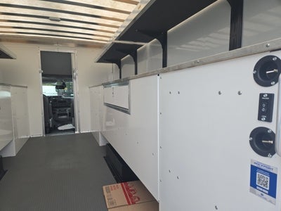 2026 Ford E-Series Cutaway E-450 DRW 158 WB