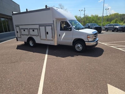 2026 Ford E-Series Cutaway E-450 DRW 158 WB
