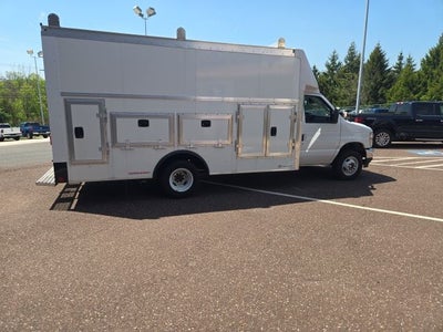 2026 Ford E-Series Cutaway E-450 DRW 158 WB