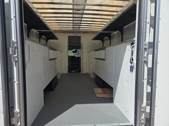 2026 Ford E-Series Cutaway E-450 DRW 158 WB