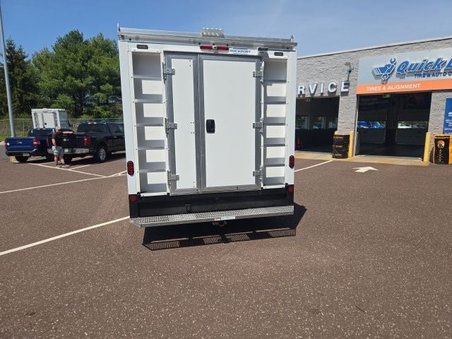 2026 Ford E-Series Cutaway E-450 DRW 158 WB