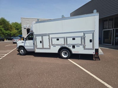 2026 Ford E-Series Cutaway E-450 DRW 158 WB