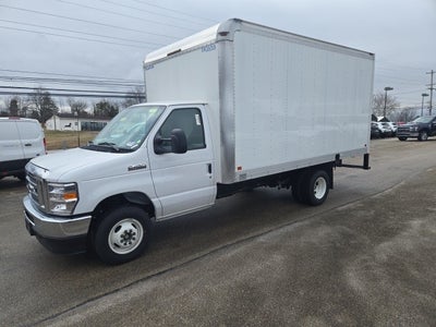 2025 Ford E-Series Cutaway E-450 DRW 158 WB