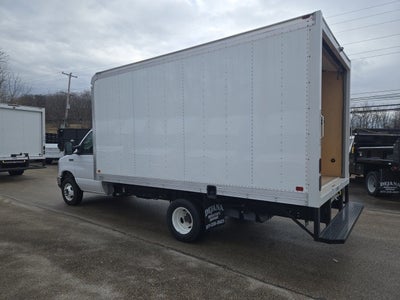 2025 Ford E-Series Cutaway E-450 DRW 158 WB