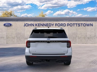 2026 Ford Explorer Active w/200A Pkg 4WD