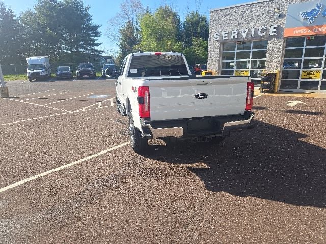 2026 Ford Super Duty F-250 SRW LARIAT 4WD Crew Cab 8' Box