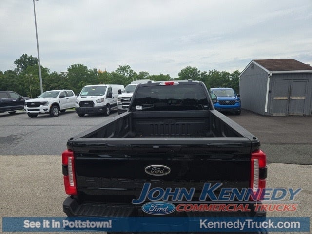 2025 Ford Super Duty F-250 SRW XL 4WD Crew Cab 6.75' Box