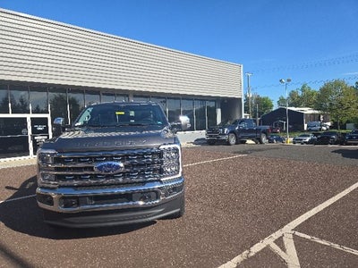 2026 Ford Super Duty F-250 SRW LARIAT 4WD Crew Cab 8' Box