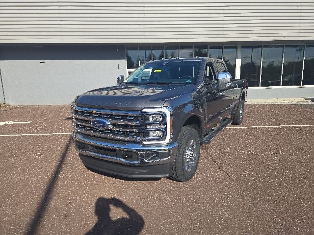 2026 Ford Super Duty F-250 SRW LARIAT 4WD Crew Cab 8' Box