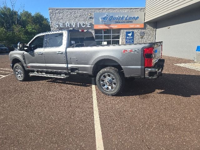 2026 Ford Super Duty F-250 SRW LARIAT 4WD Crew Cab 8' Box