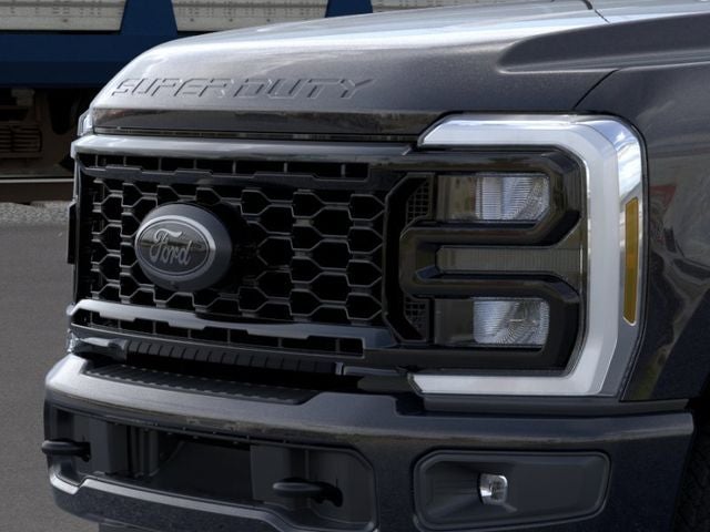 2026 Ford Super Duty F-350 SRW XLT 4WD Crew Cab 6.75' Box
