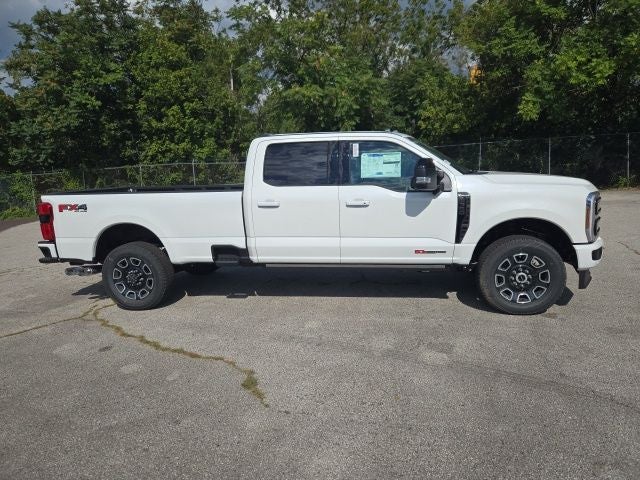 2026 Ford Super Duty F-350 SRW XL 4WD Crew Cab 6.75' Box