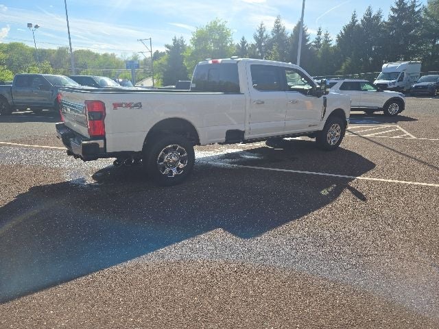 2026 Ford Super Duty F-350 SRW King Ranch 4WD Crew Cab 8' Box