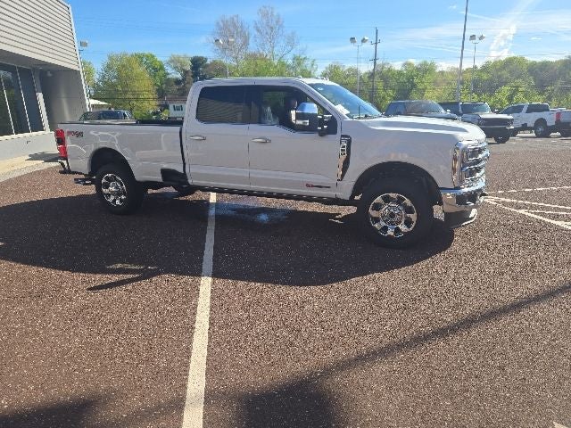 2026 Ford Super Duty F-350 SRW King Ranch 4WD Crew Cab 8' Box