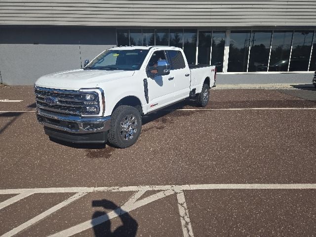 2026 Ford Super Duty F-350 SRW King Ranch 4WD Crew Cab 8' Box