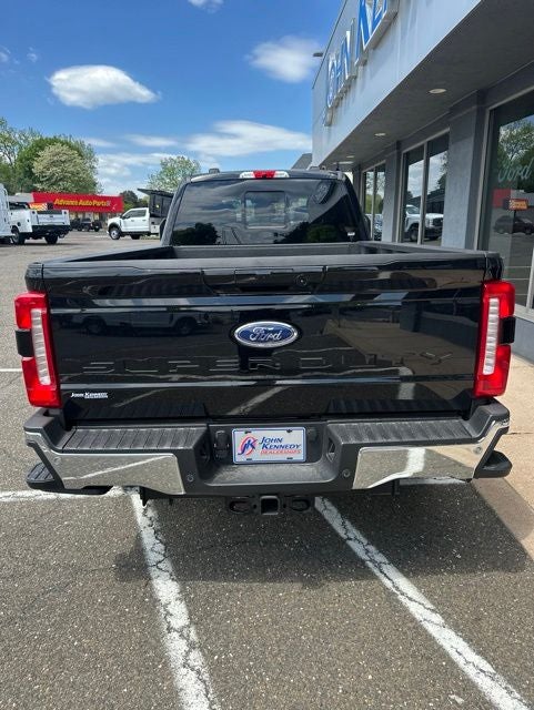 2026 Ford Super Duty F-350 SRW LARIAT 4WD Crew Cab 6.75' Box