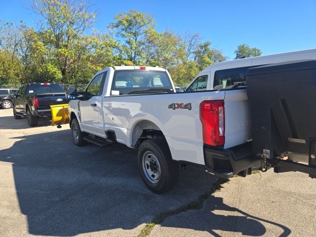 2026 Ford Super Duty F-250 SRW XL 4WD Reg Cab 8' Box
