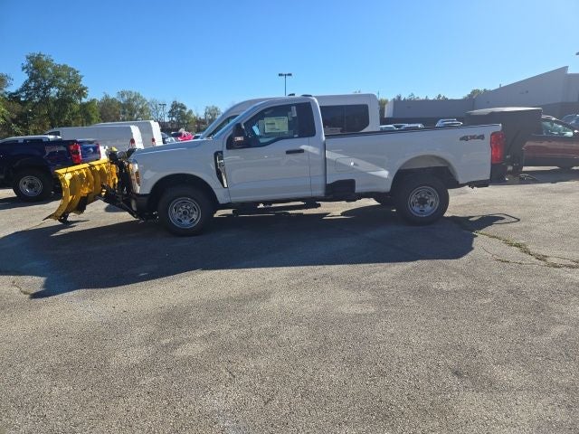 2026 Ford Super Duty F-250 SRW XL 4WD Reg Cab 8' Box