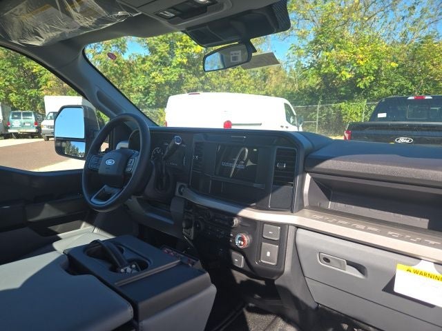 2026 Ford Super Duty F-250 SRW XL 4WD Reg Cab 8' Box