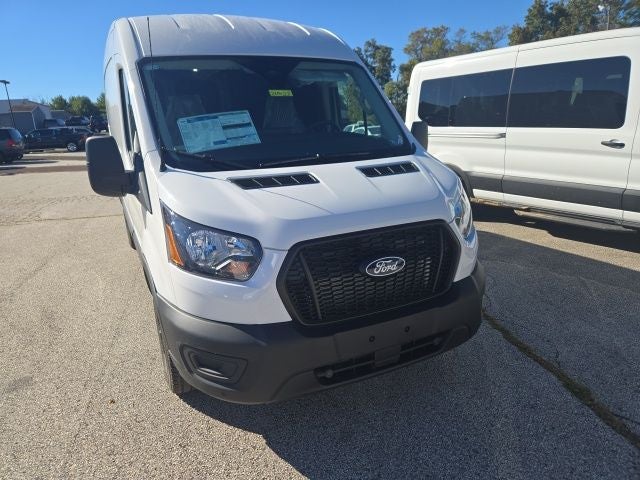 2026 Ford Transit Cargo Van T-250 148 Med Rf 9150 GVWR RWD