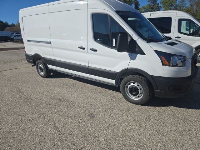 2026 Ford Transit Cargo Van T-250 148 Med Rf 9150 GVWR RWD