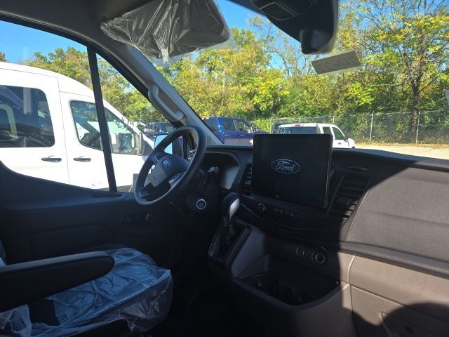 2026 Ford Transit Cargo Van T-250 148 Med Rf 9150 GVWR RWD